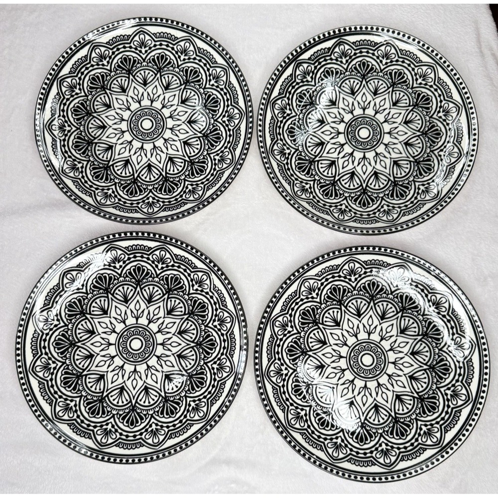 4 Royal Norfolk Dinner Plates Black & White 10.25" Mediterranean Mandala EUC